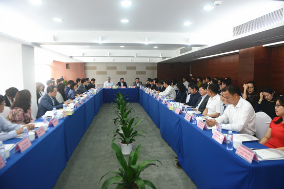 5ae099415718e.jpg
