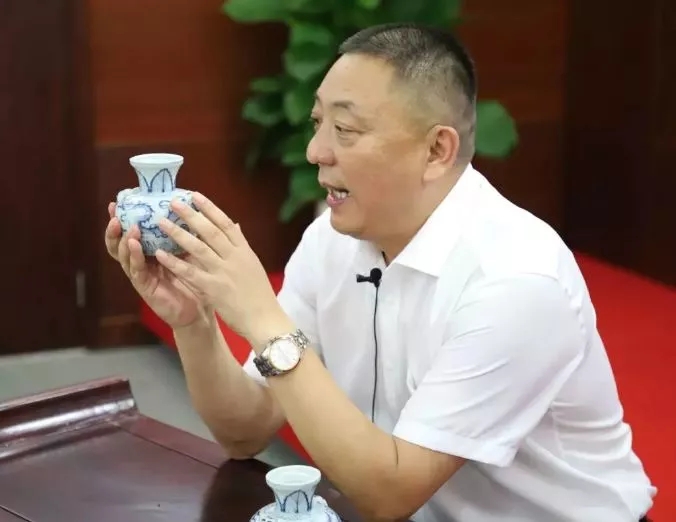 5b7b7a500a587.jpg 5b7b7a500a587.jpg