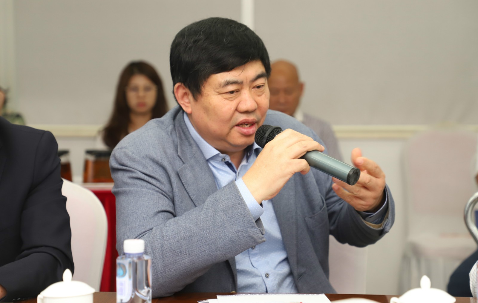 5dce01498bcf4.jpg