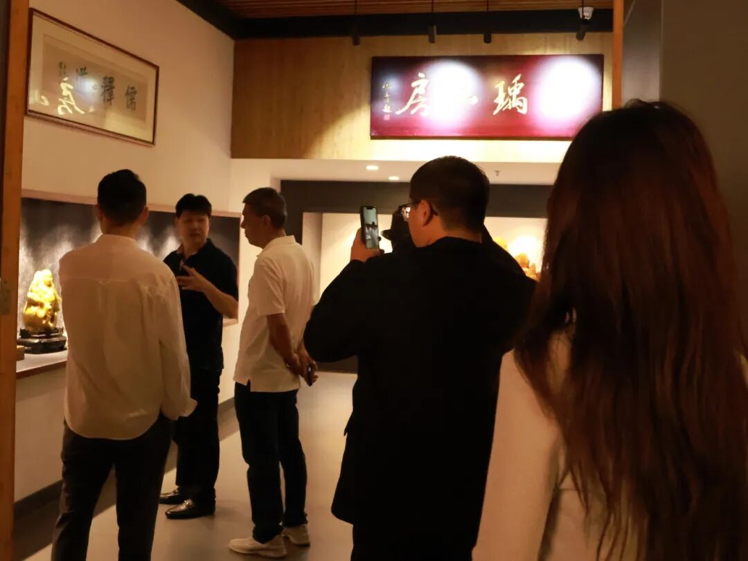 690334b4d14e0.jpg 690334b4d14e0.jpg