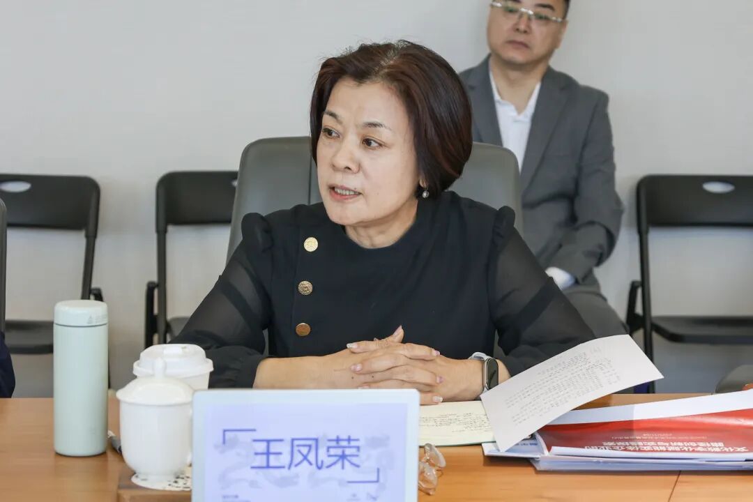 690b261bd3060.jpg 690b261bd3060.jpg